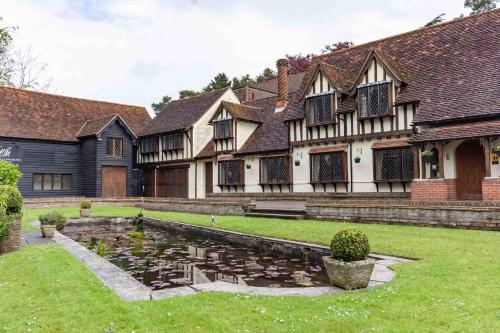 Great Hallingbury Manor
