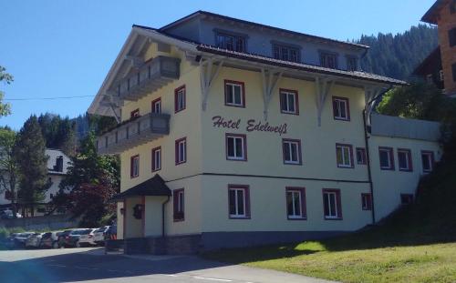 Hotel Edelweiss