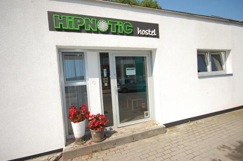 Hipnotic Hostel