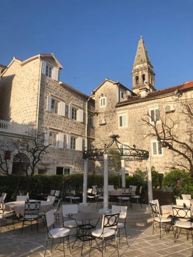 Leon Coronato Heritage Hotel