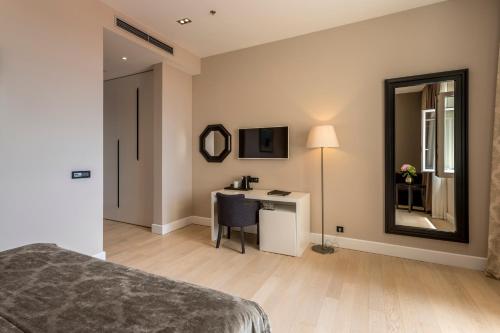 Cornaro Hotel