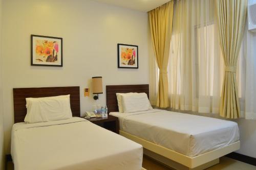 D'Hotel & Suites