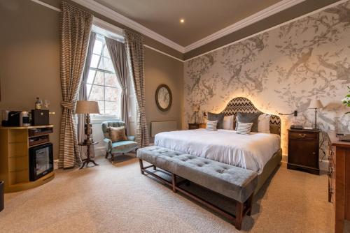 SCHLOSS Roxburghe Hotel