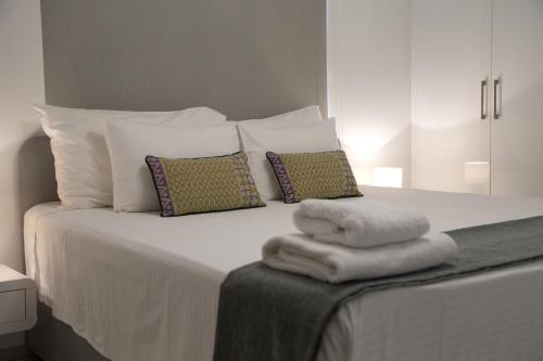 Corina Suites and Apartments