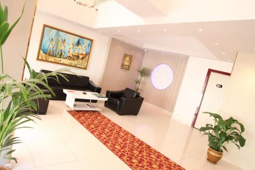 Hattusili Otel