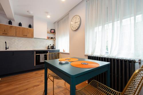 Crashpads Shoreditch the Club Row Collection