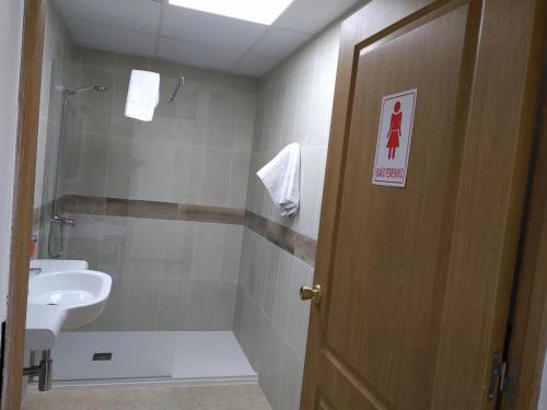Hostal Leo Or