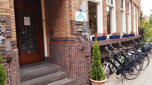 The Bedstee Boutique Capsule Hotel