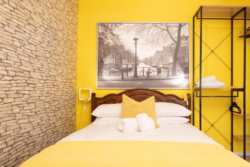 Tower Bridge Rainbow Suites