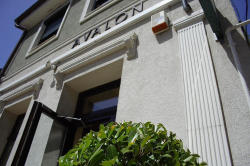 Avalon Rooms Oradea-Romania