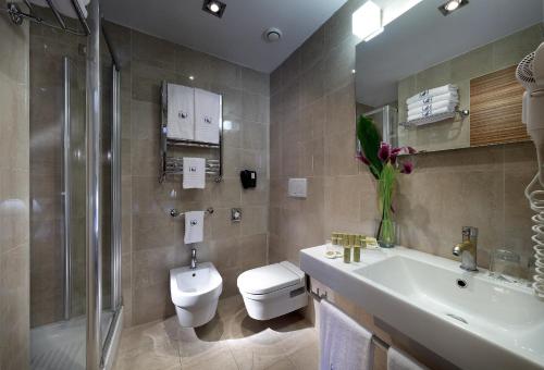Mercure Roma Centro S. John