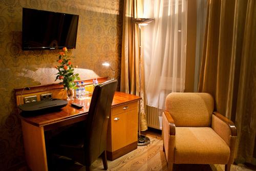 Hotel Mcm Plus