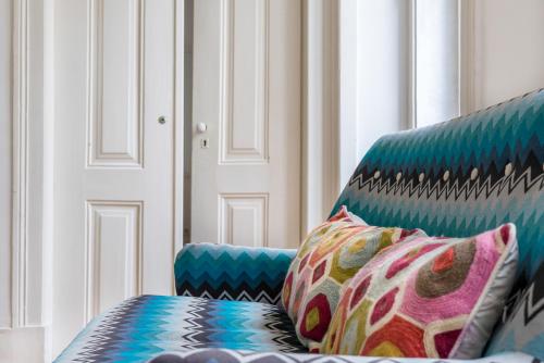 The Color | Suites & Rooms