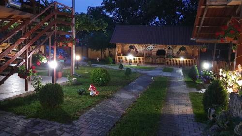 Casa Floare De Colt