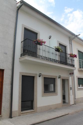 Residencial Kuarenta And Um