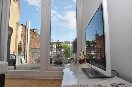 SIX! Boutique Hotel