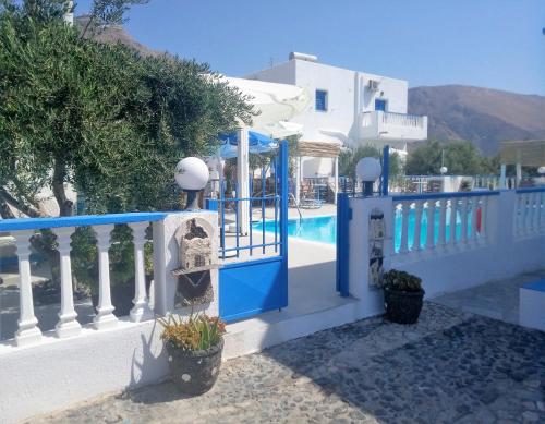 Kapetanios Studios Apartments