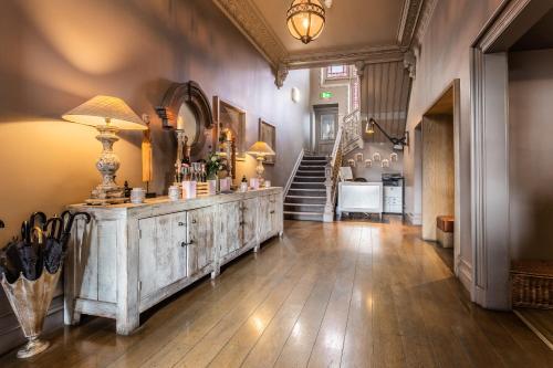 Murrayfield Hotel & Lodge