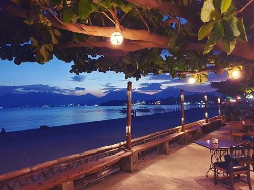Playa Papagayo Beach Inn & Restaurant