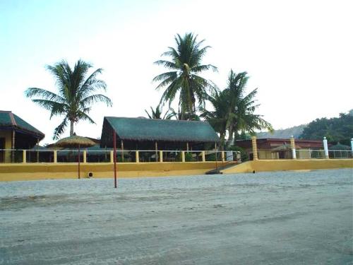 Playa Papagayo Beach Inn & Restaurant