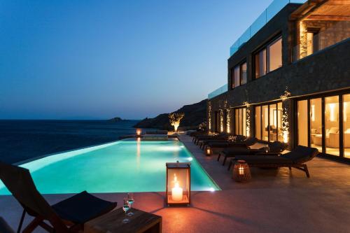 Casa Del Mar Mykonos Seaside Resort