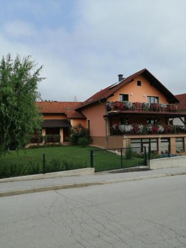 Apartment Pavlesic