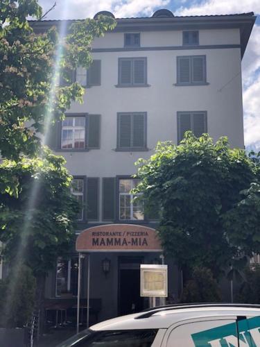 Haus zur Eiche Private 3,5 Zimmerwohnung bis zu 8 Gäste