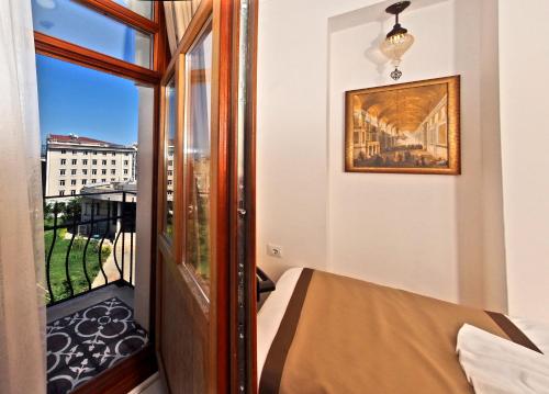 Nusret Bey Hotel