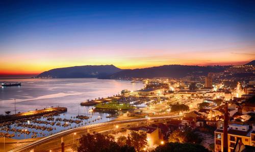 Luna Esperança Centro Hotel