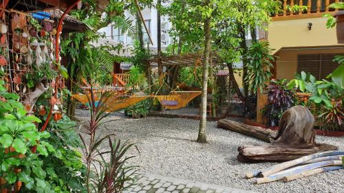 Roy's Rendezvous Boracay