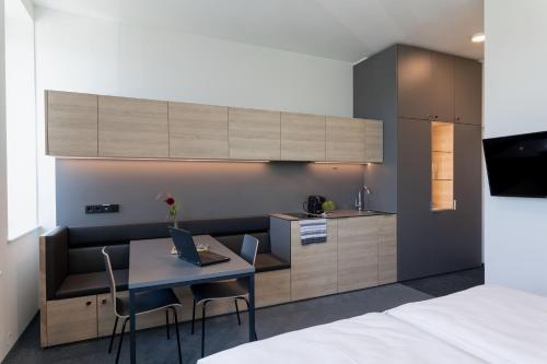 TT-Rooms