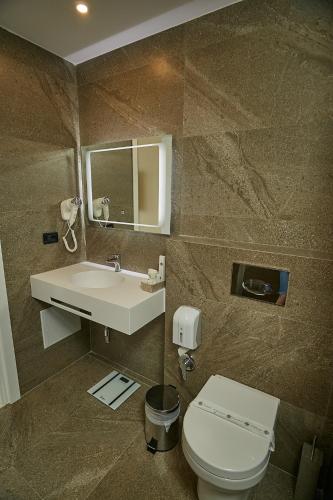 Eter Hotel