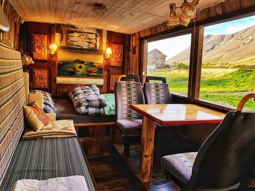 Esjan Glamping 巴士 | Esjan Glamping Buses