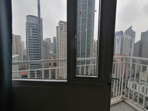 Spacious 2BR in Jazz Residences Makati