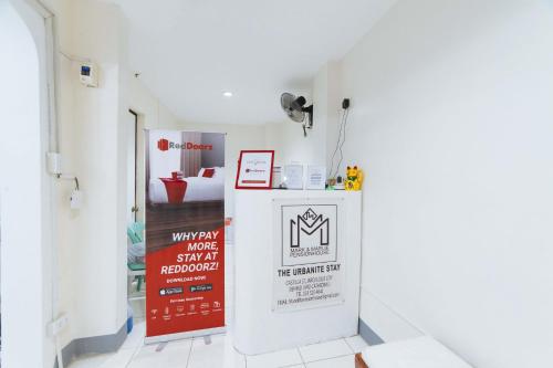 Mark & Marlie Pensionhouse by RedDoorz