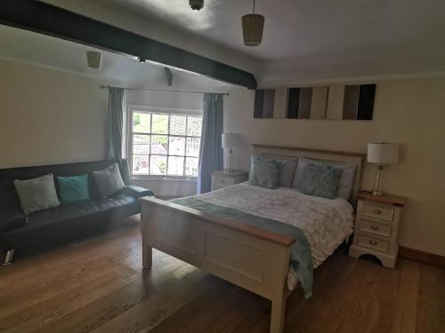 The Mill Hotel Stone