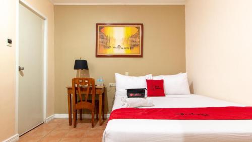 Hotel La Rica by RedDoorz