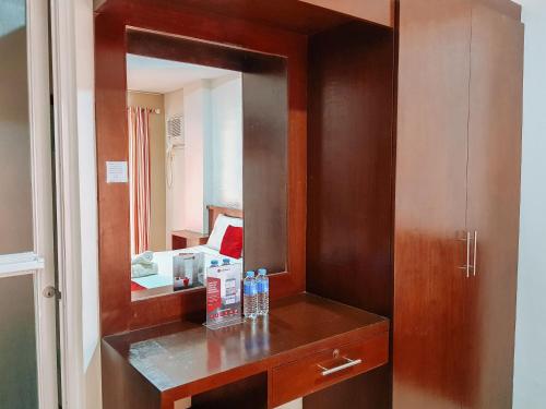 Am's Apartelle by RedDoorz