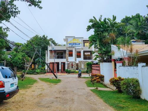 Am's Apartelle by RedDoorz