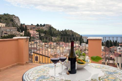 Vilagos Apartments & Loft Taormina