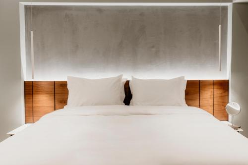 Aya Hotel