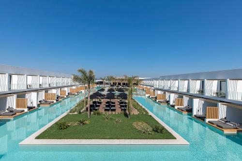 Hotel D'Andrea Lagoon All Suites
