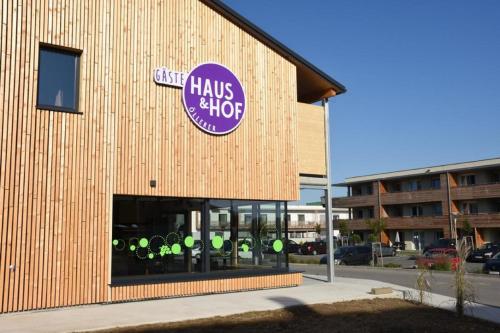 Gastehaus & Hofladen Familie Ollerer