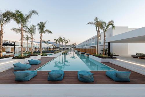 Hotel D'Andrea Lagoon All Suites