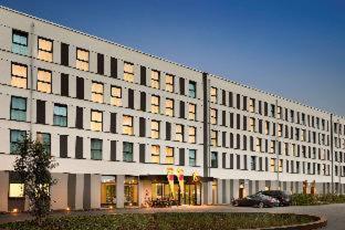 Super 8 by Wyndham Freiburg