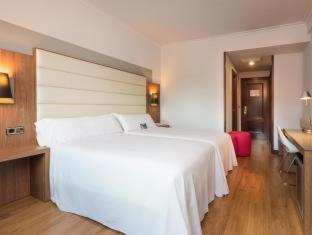 Hotel Santiago Plaza, Affiliated by Meliá