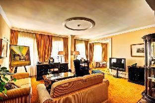 Suitess Hotel