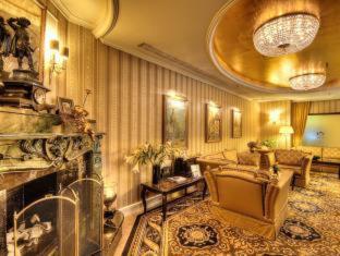 Suitess Hotel