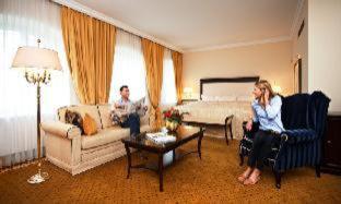 Suitess Hotel