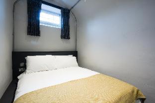 Code Pod Hostels - The Court